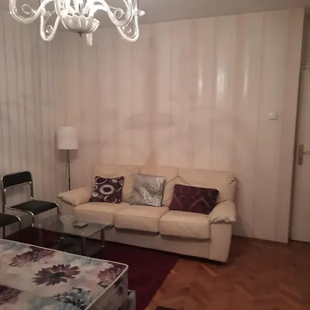 Sofija Savski Apartment *